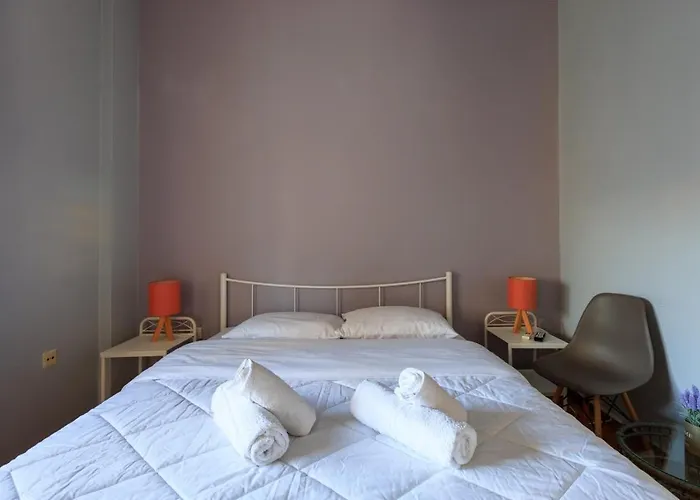 Aiolos Koukaki Center Apartment